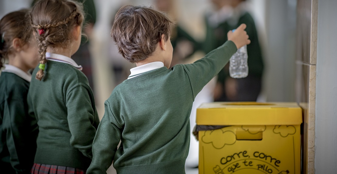 Maestros de Extremadura se movilizan por el medioambiente