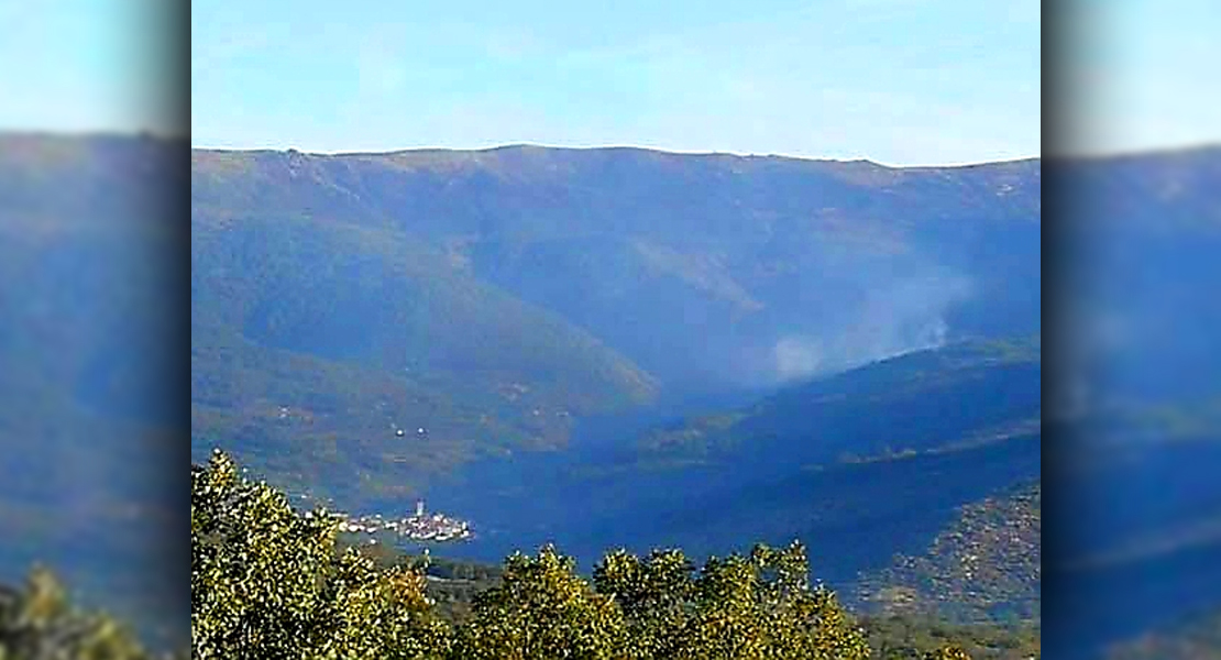 Un nuevo incendio forestal en La Vera afecta a Garganta la Olla