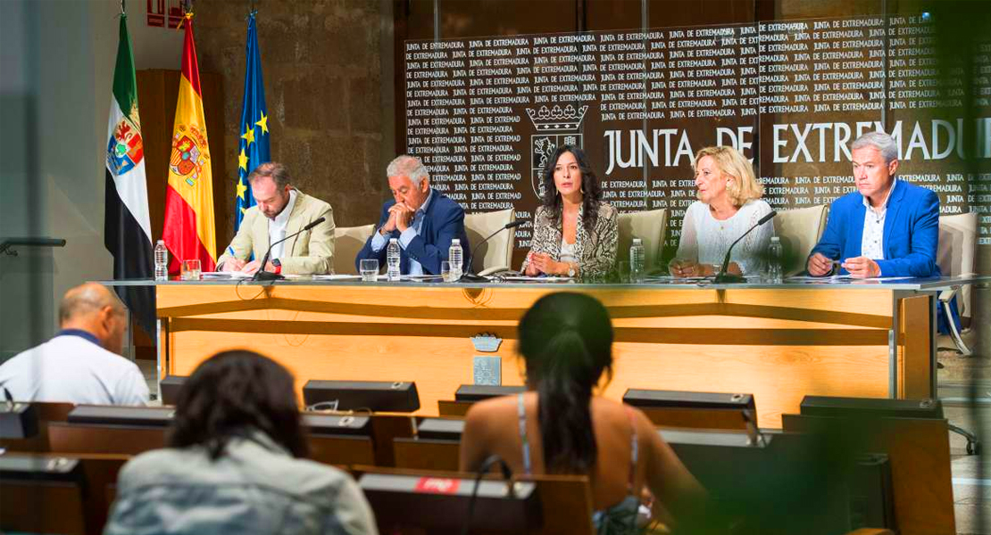 Más profesorado en las aulas y mayor oferta educativa en FP en el nuevo curso