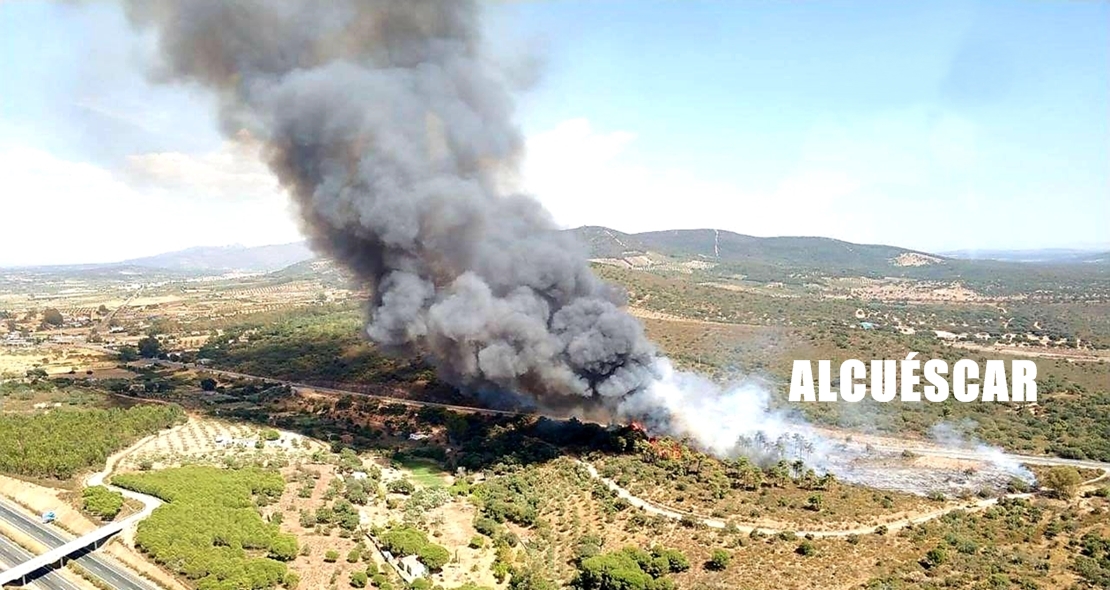 Dos incendios afectan a Hervás y Alcuéscar este domingo