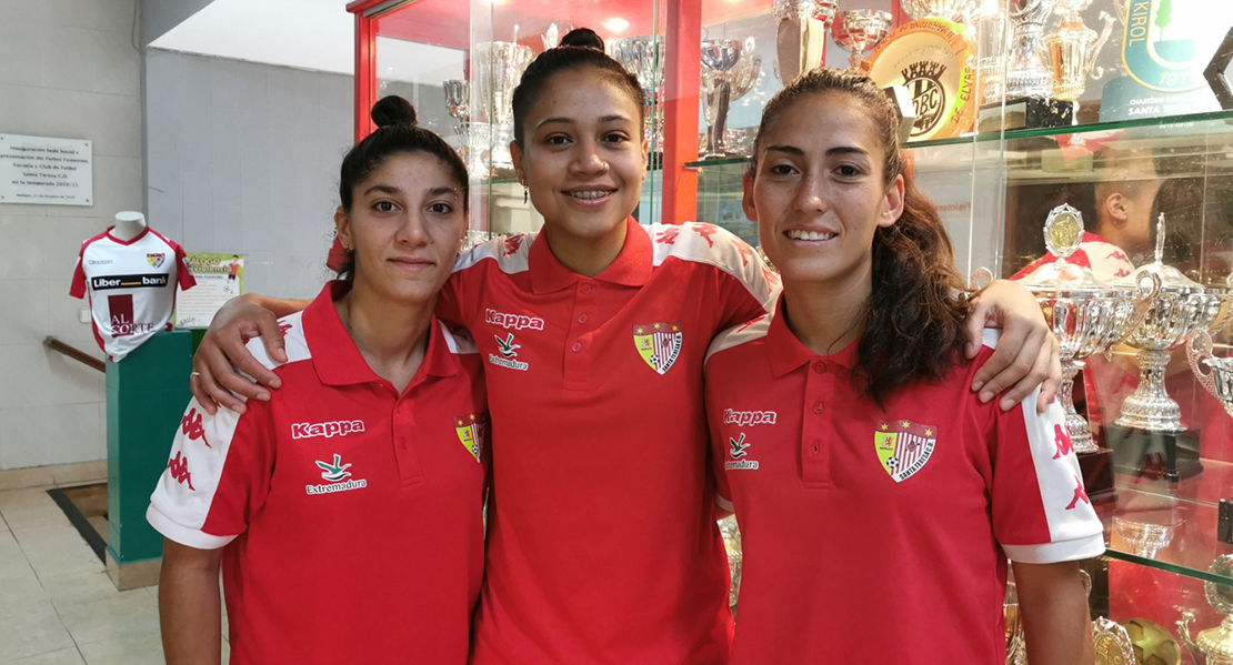 Tres jugadoras del Santa Teresa convocadas con sus selecciones
