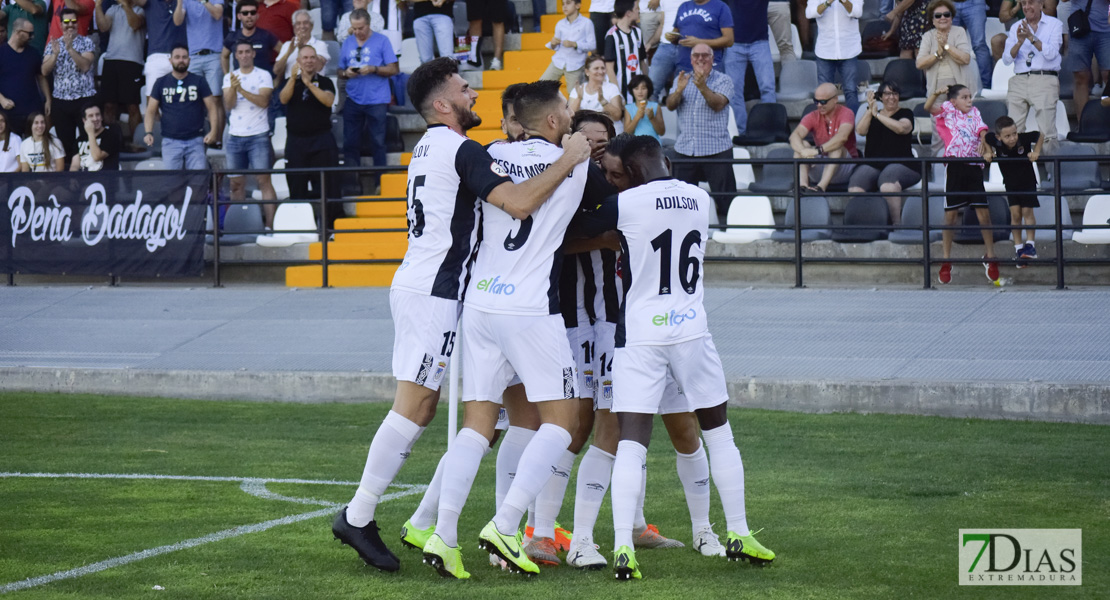 Imágenes del CD. Badajoz 1 - 2 San Fernando