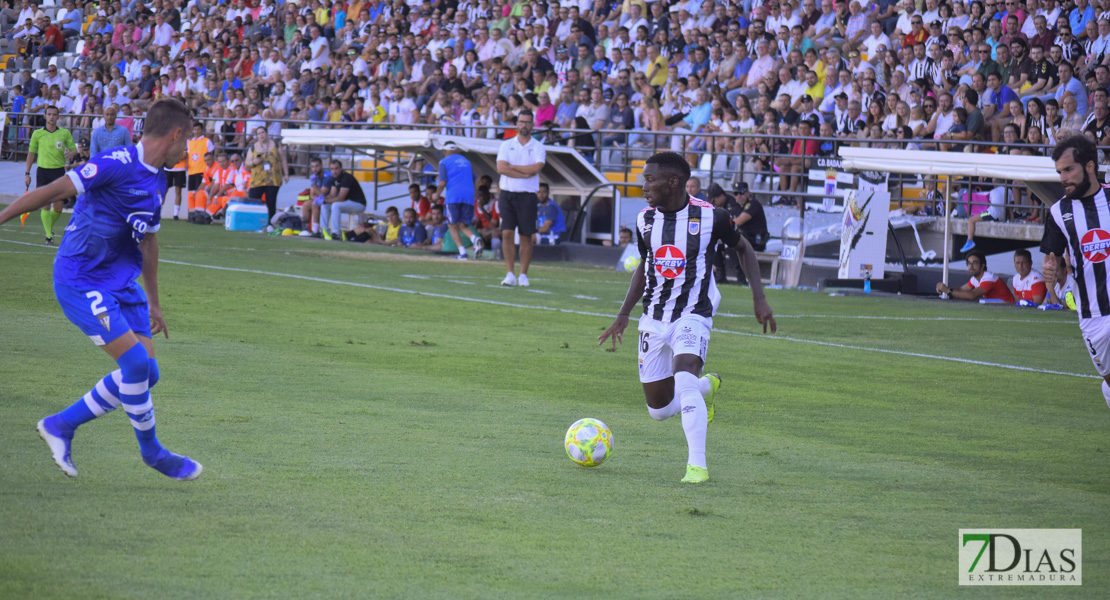 Imágenes del CD. Badajoz 1 - 2 San Fernando