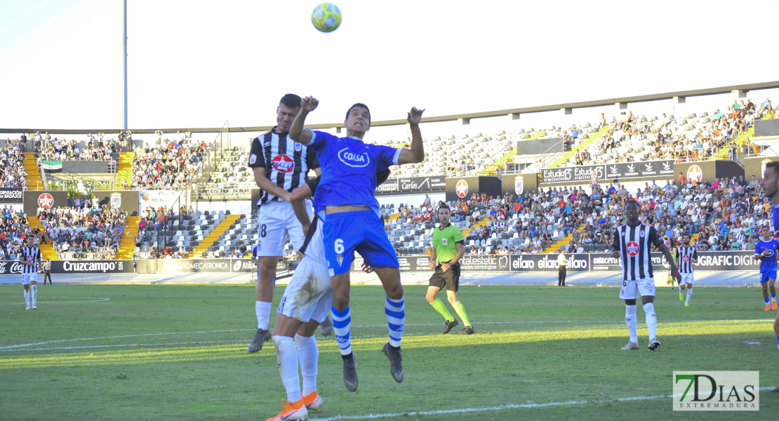 Imágenes del CD. Badajoz 1 - 2 San Fernando