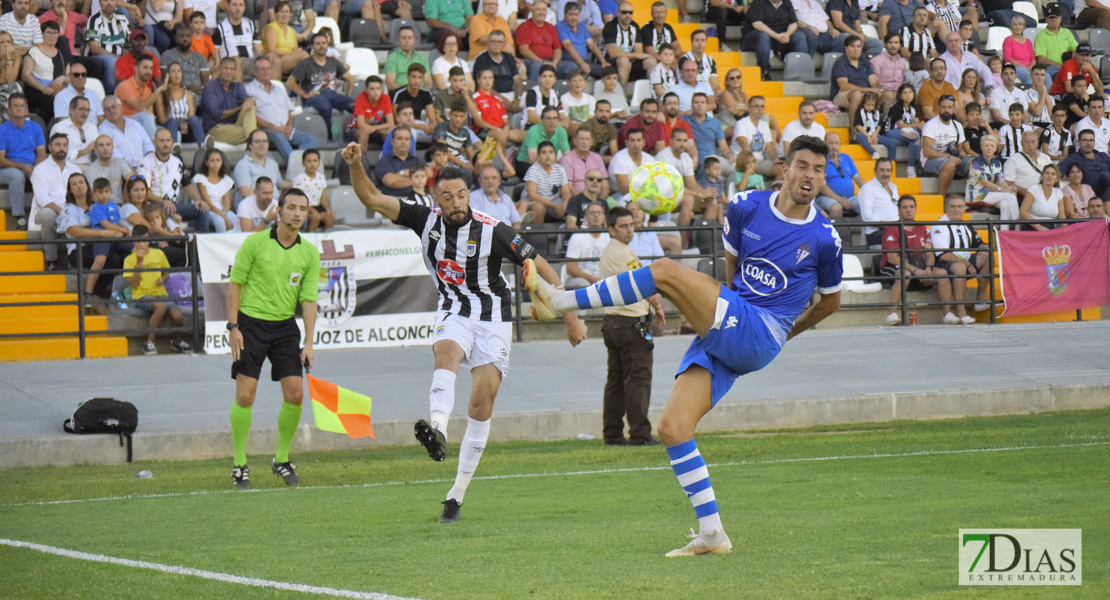 Imágenes del CD. Badajoz 1 - 2 San Fernando