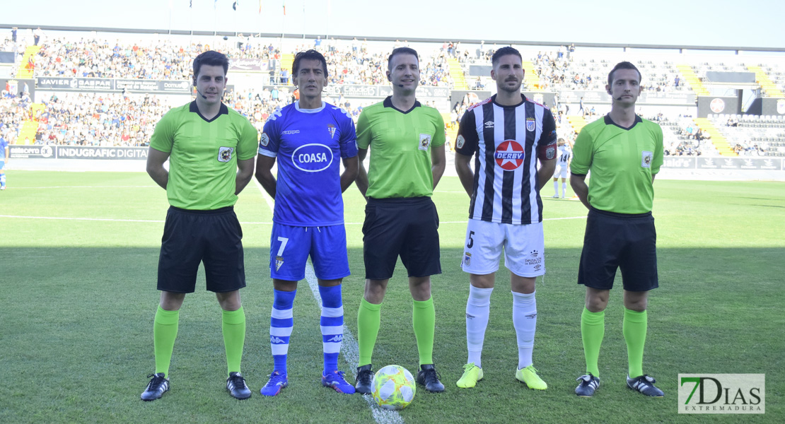 Imágenes del CD. Badajoz 1 - 2 San Fernando