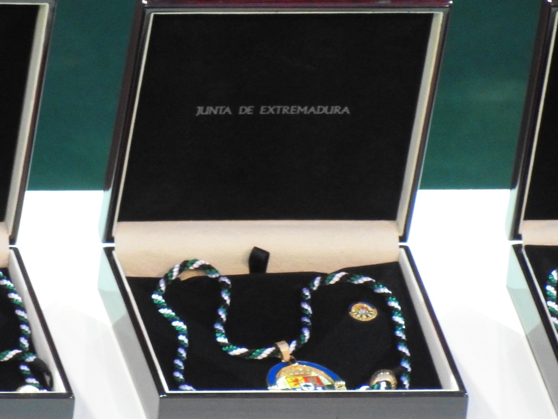 Imágenes del acto de entrega de las Medallas de Extremadura 2019