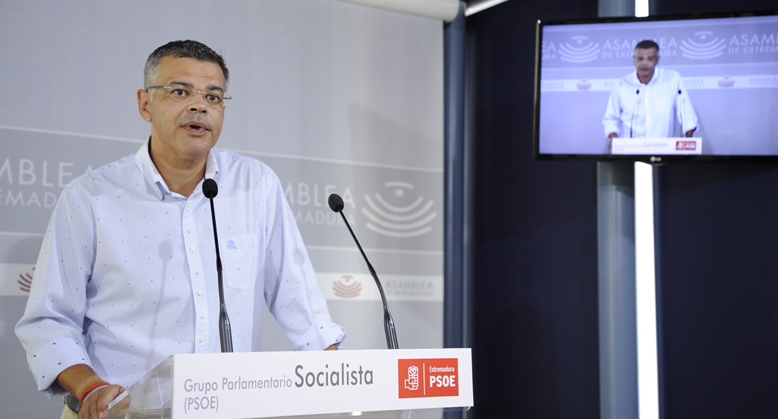 PSOE: “El bloqueo de la oposición lo están pagando las clases de la gente corriente”
