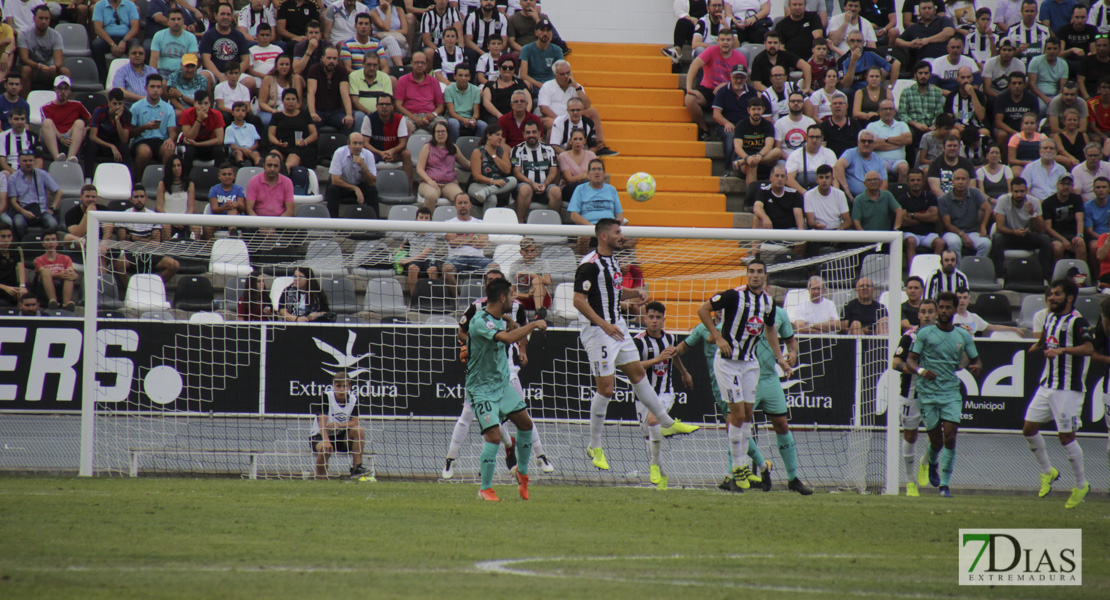 Imágenes del CD. Badajoz 2 - 1 Algeciras