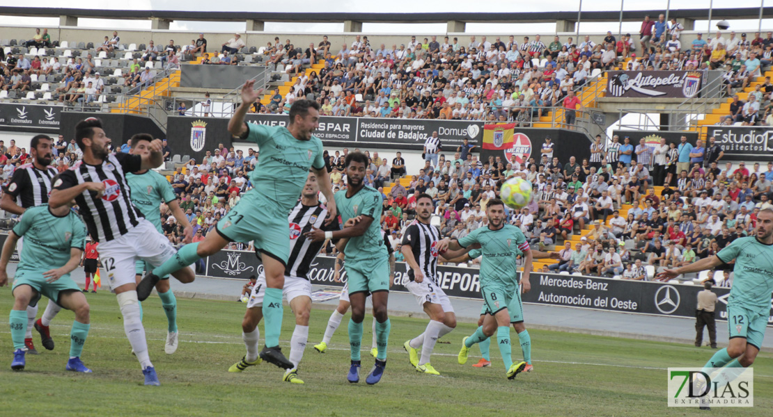 Imágenes del CD. Badajoz 2 - 1 Algeciras