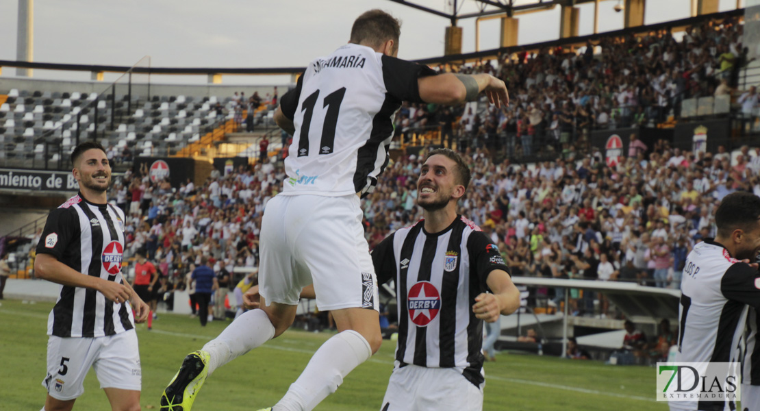 Imágenes del CD. Badajoz 2 - 1 Algeciras