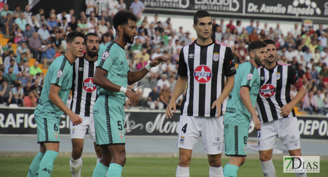 Imágenes del CD. Badajoz 2 - 1 Algeciras