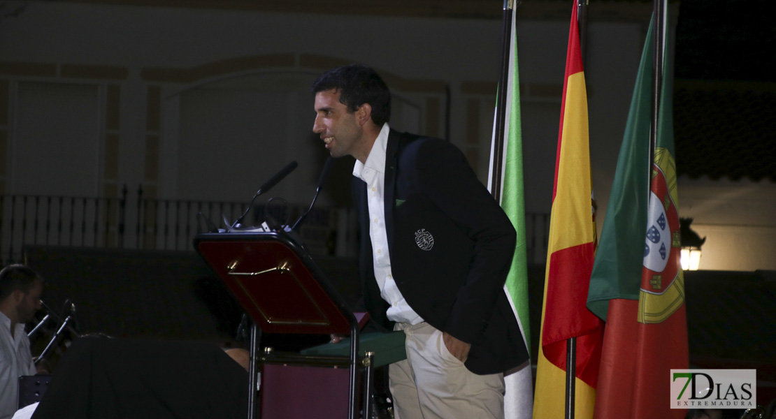 Imágenes del acto inaugural del V Torneo de fútbol infantil Ciudad de Talavera la Real