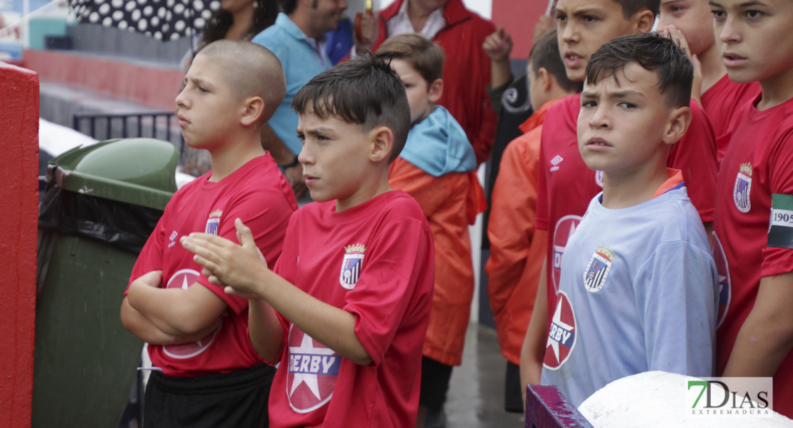 Imágenes de la 1ª jornada del V Torneo Internacional de fútbol infantil Ciudad de Talavera la Real