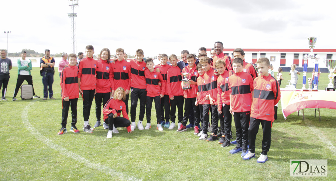 Imágenes del último día del V Torneo Internacional de fútbol infantil Ciudad de Talavera