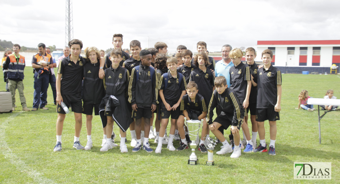 Imágenes del último día del V Torneo Internacional de fútbol infantil Ciudad de Talavera