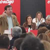 El PSOE llevará a su Comité Regional la eliminación de limitar los mandatos