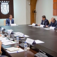 La Junta quiere reformar el Estatuto de Autonomía para eliminar los aforamientos