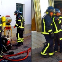 Se produce un incendio en un establecimiento comercial de Llerena