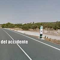 Tres jóvenes heridos graves en un accidente en la EX-214