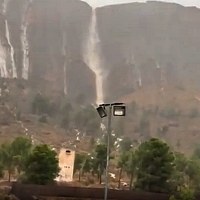 Cataratas en las montañas de la España seca