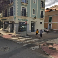 Agentes policiales detienen al atracador de una farmacia en Badajoz