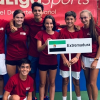 Los tenistas extremeños finalizan los torneos nacionales con el Campeonato de España infantil