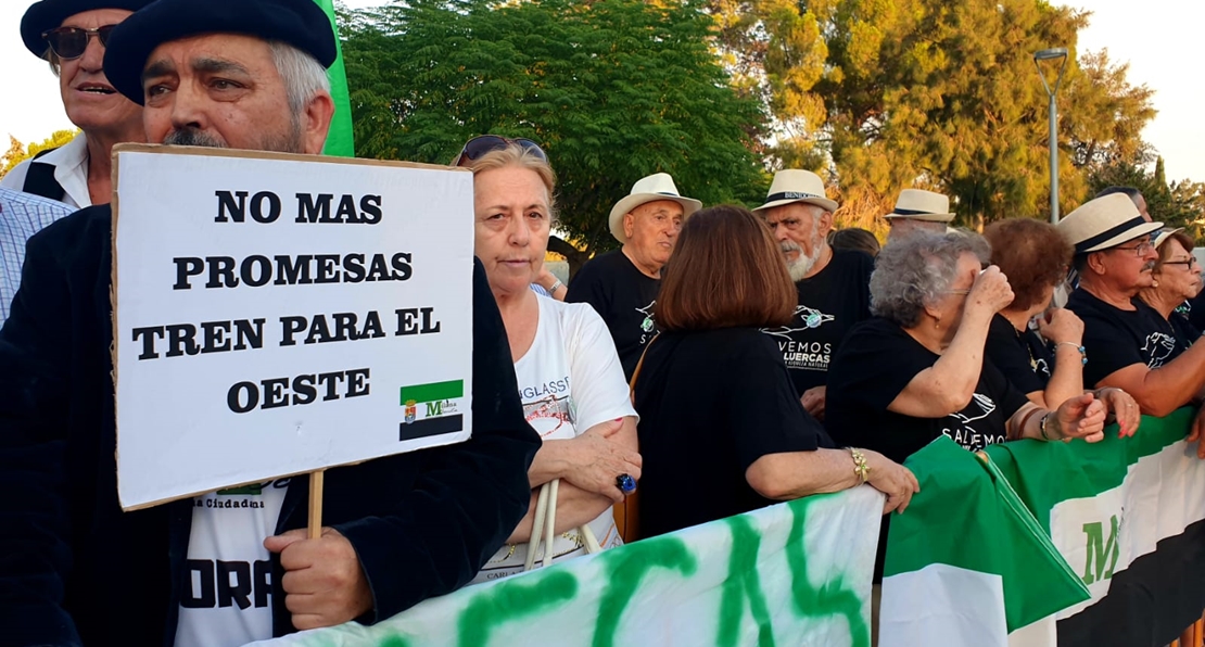 Milana Bonita en las Medallas: “Ya basta de mentiras y engaños”