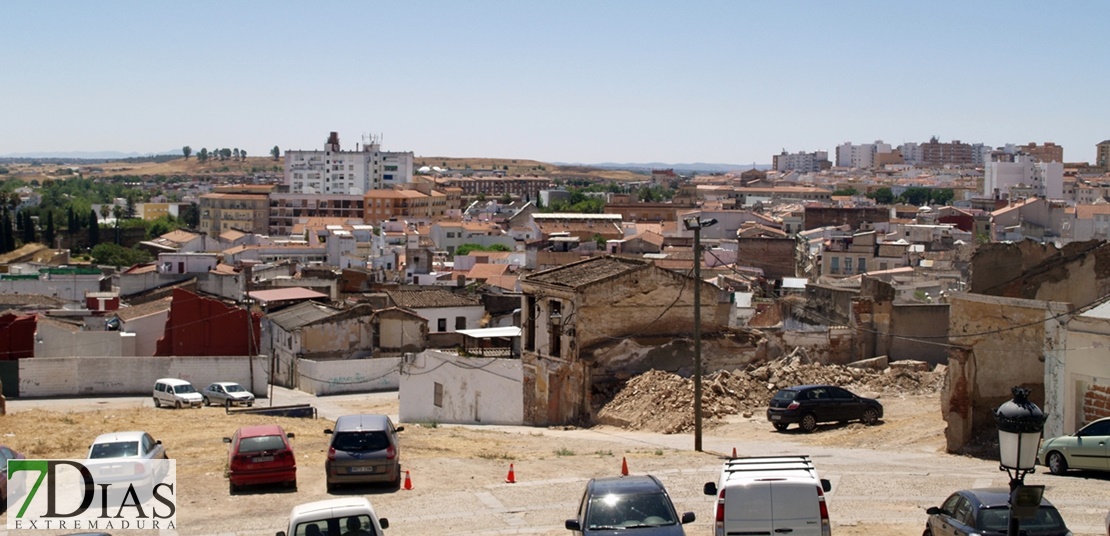 Cuatro colectivos solicitan al Ayuntamiento nuevas dotaciones para el Casco Antiguo de Badajoz