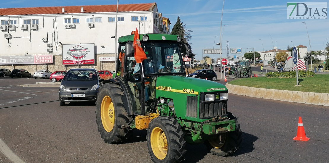 Una tractorada contra las cabras