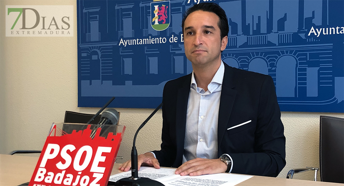 Ricardo Cabezas denuncia la situación del servicio de bomberos del Ayuntamiento de Badajoz