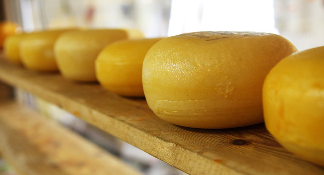 Sanidad retira 13 nuevos lotes de queso infectados por listeriosis