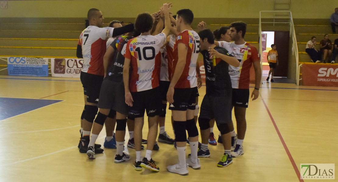 Imágenes del Pacense Voleibol 1-3 Dumbría