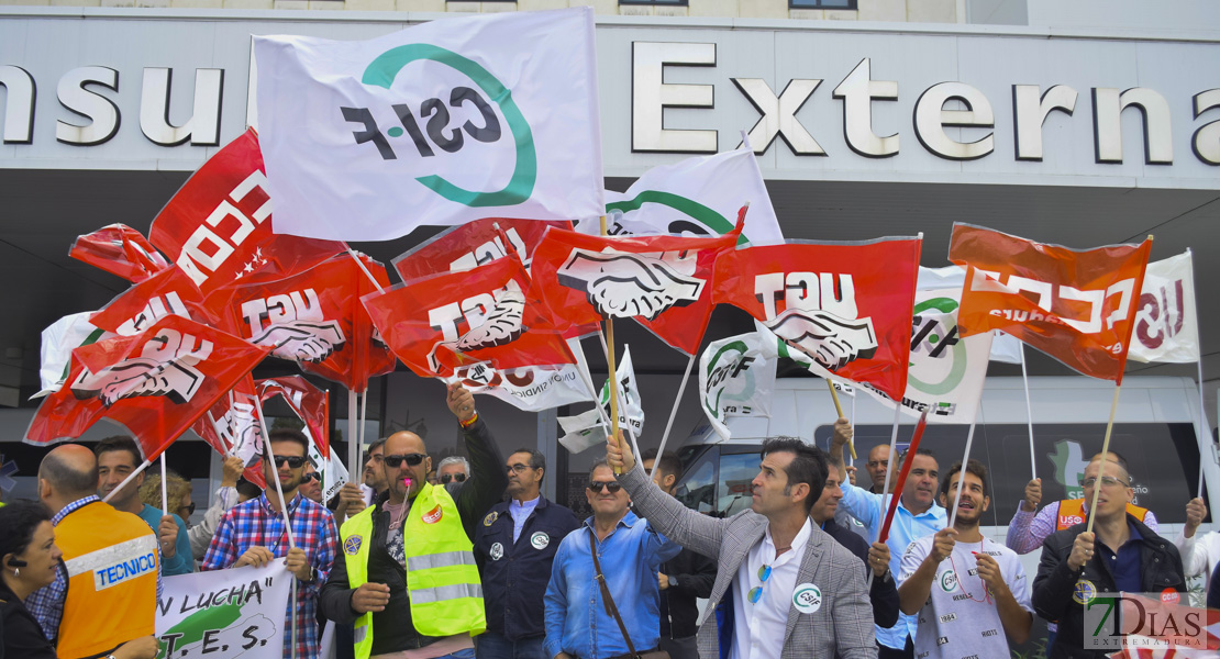 Los trabajadores de Tenorio se concentrarán este lunes ante el Hospital Universitario de Badajoz