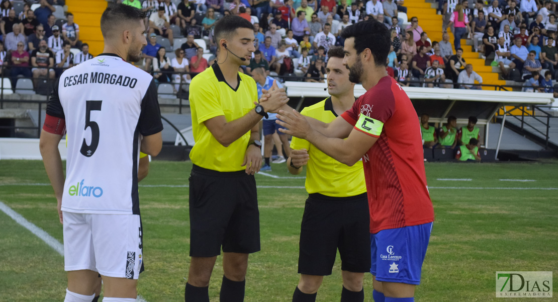 Imágenes del CD. Badajoz 3 - 2 CP. Villarobledo