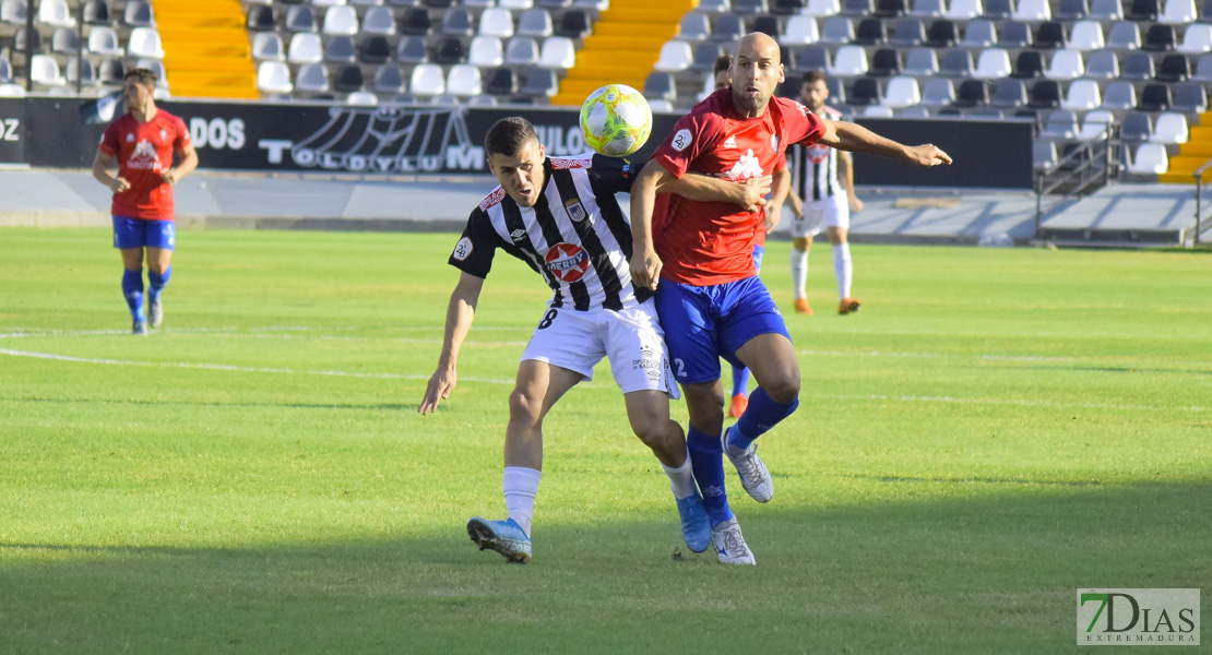 Imágenes del CD. Badajoz 3 - 2 CP. Villarobledo