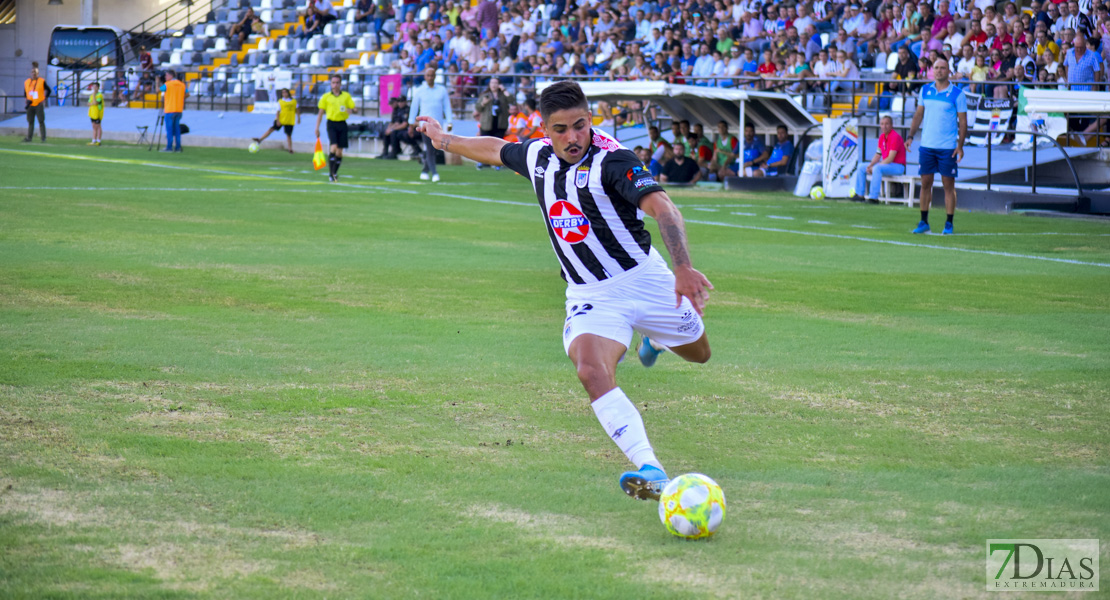 Imágenes del CD. Badajoz 3 - 2 CP. Villarobledo