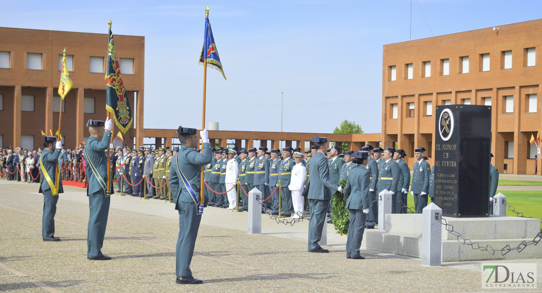 GALERÍA - La Guardia Civil celebra el día de su patrona en la escuela de tráfico de Mérida