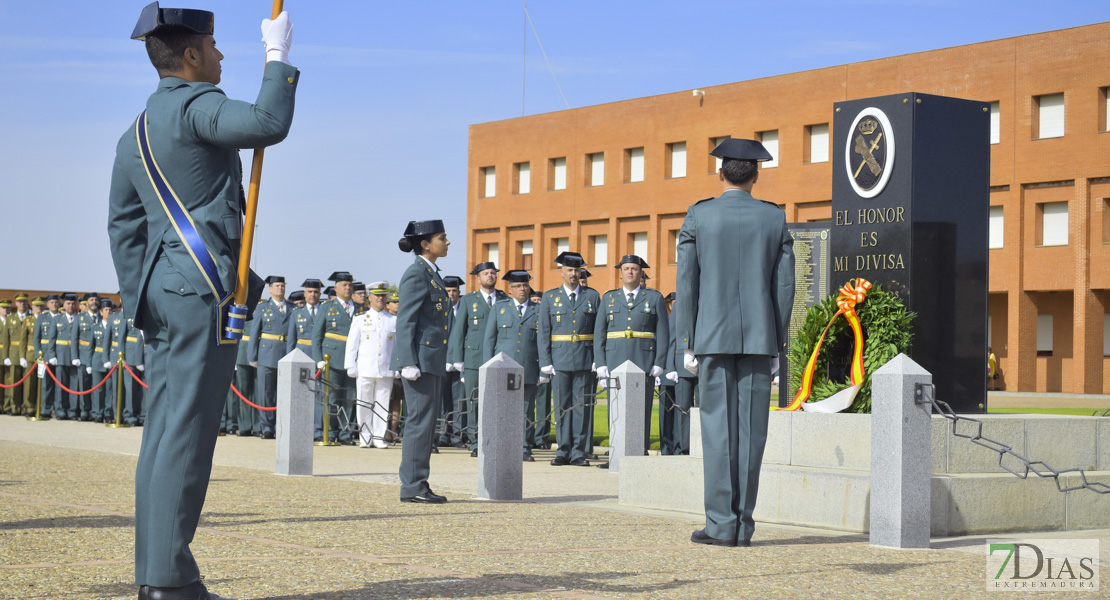 GALERÍA - La Guardia Civil celebra el día de su patrona en la escuela de tráfico de Mérida