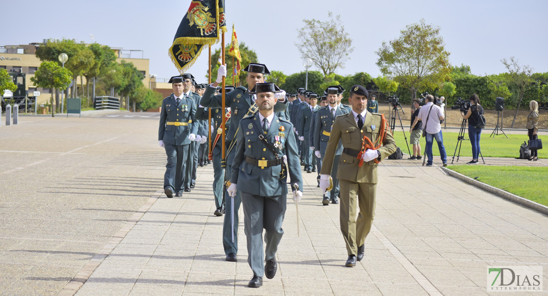 GALERÍA - La Guardia Civil celebra el día de su patrona en la escuela de tráfico de Mérida