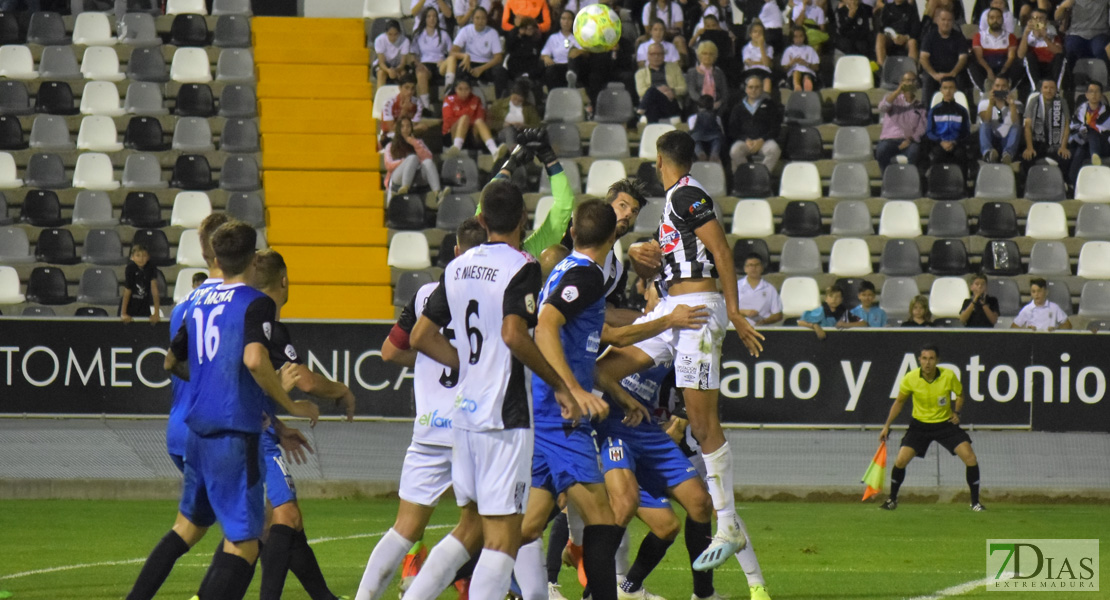 Imágenes del CD. Badajoz 1-1 Mérida AD