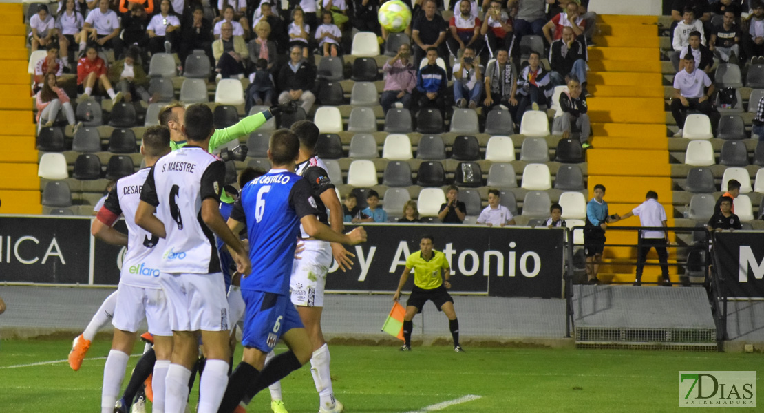 Imágenes del CD. Badajoz 1-1 Mérida AD