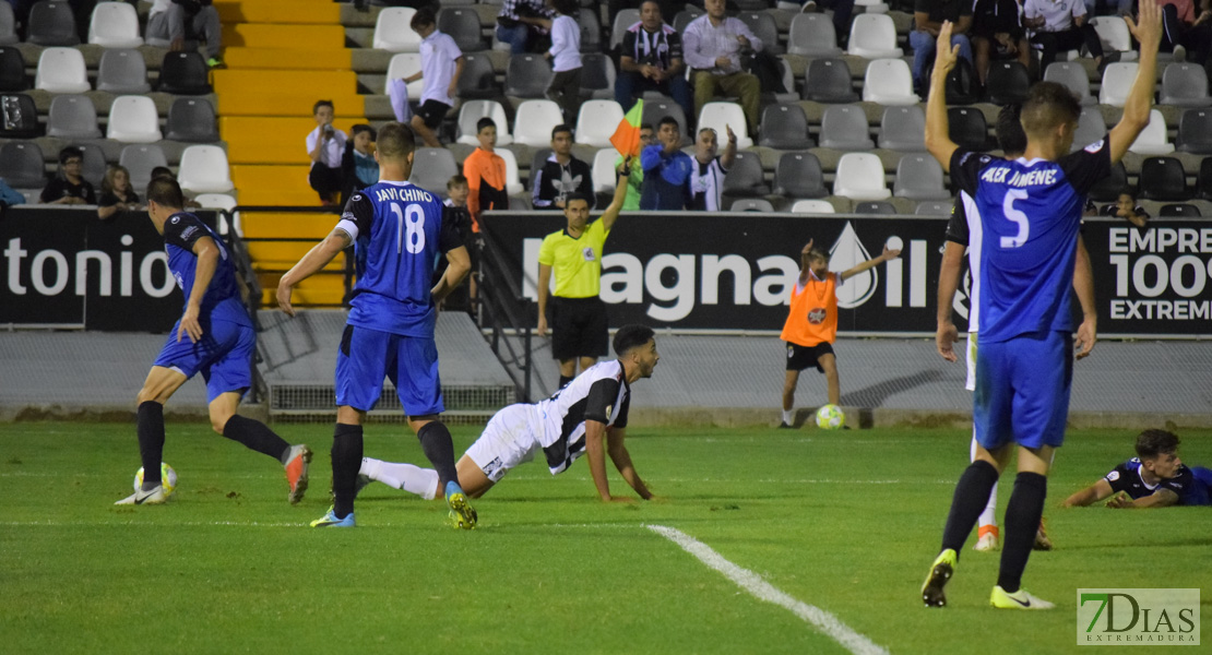 Imágenes del CD. Badajoz 1-1 Mérida AD