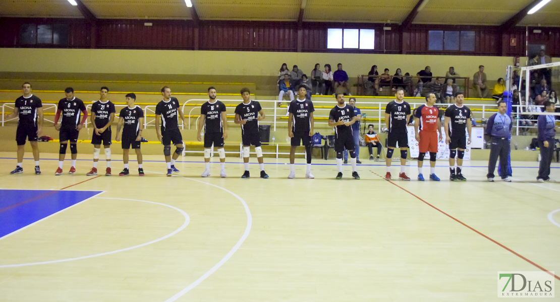 Imágenes del Pacense Voleibol - Arona Paradise Park