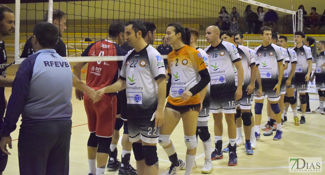 Imágenes del Pacense Voleibol - Arona Paradise Park