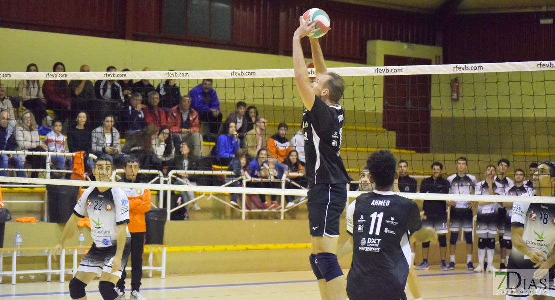 Imágenes del Pacense Voleibol - Arona Paradise Park