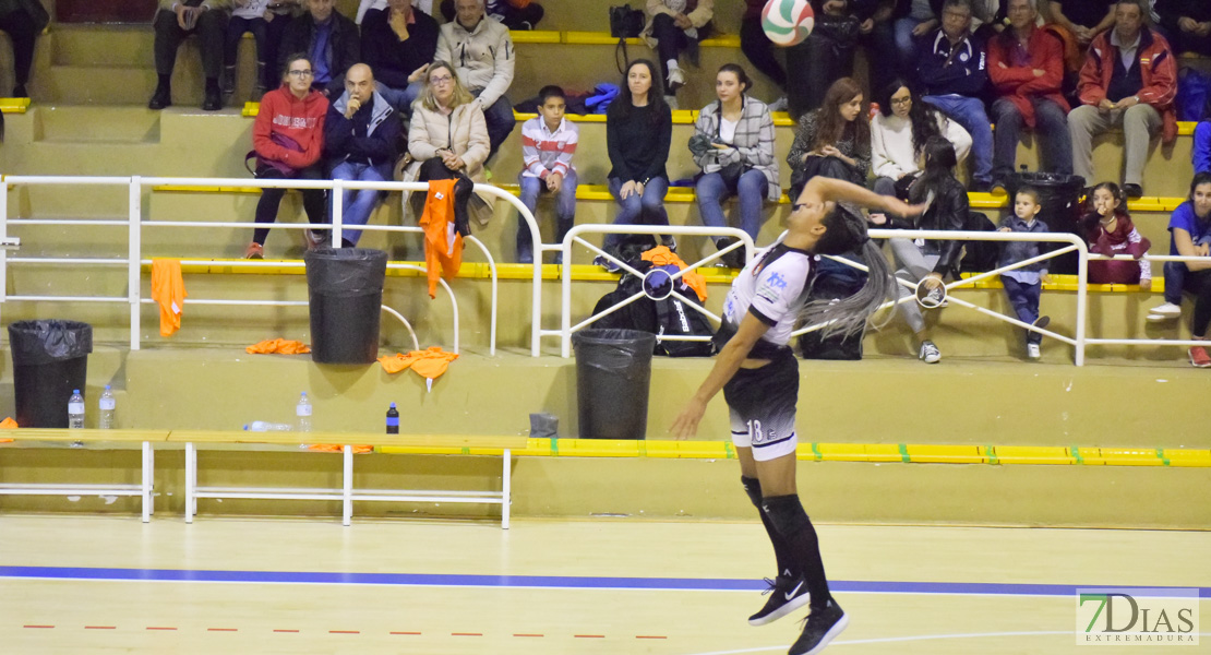 Imágenes del Pacense Voleibol - Arona Paradise Park