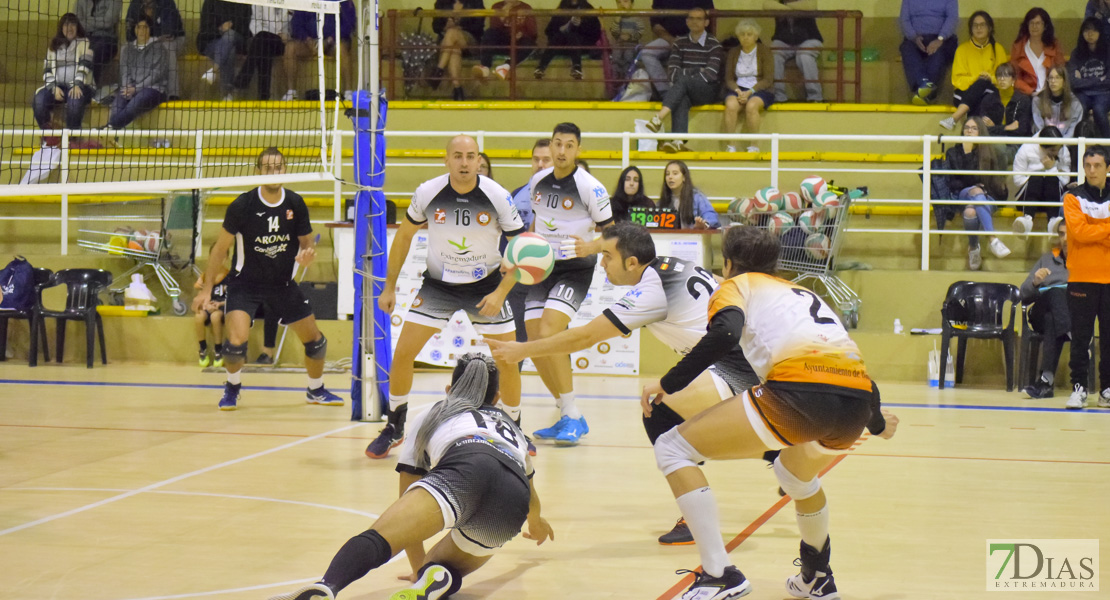 Imágenes del Pacense Voleibol - Arona Paradise Park