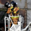 Los Bomberos intentan sofocar un incendio en la Cooperativa Agrícola de Gévora