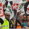 Concentración de los trabajadores de Tenorio frente al Universitario de Badajoz